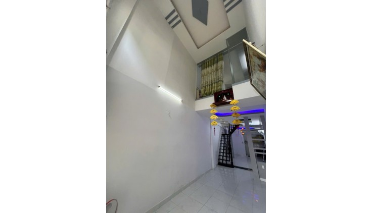 NGAY TÊN LỬA, CHỢ BÌNH TRỊ ĐÔNG, NHÀ 2 TẦNG, 53M2, GIÁ CHỈ HƠN 3 TỶ